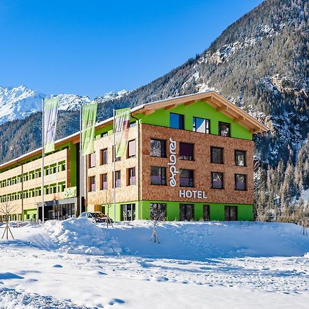 Explorer Hotel Stubaital Neustift im Stubaital Exterior photo